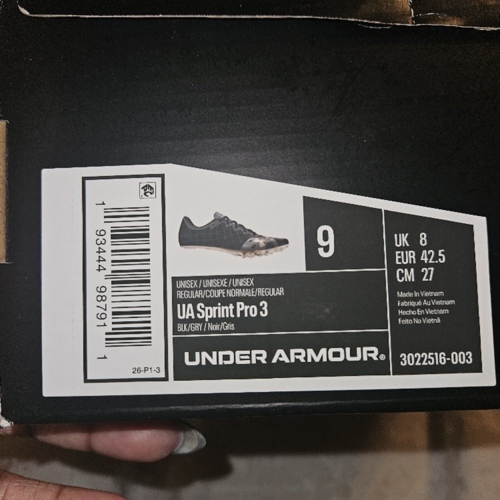 Under Armour UA Sprint Pro 3 Black & Gold Spikes